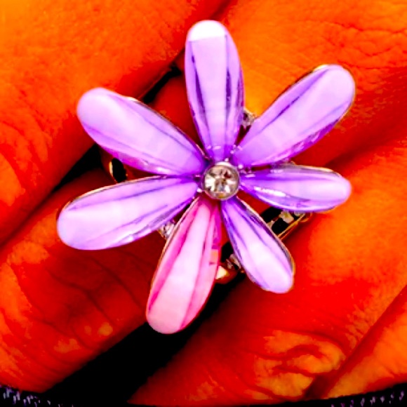 💜🩷💜 “FLORAL FEASIBILITY” PURPLE RING ~ PAPARAZZI❗️ GORGEOUS❗️ 💜🩷💜 - Picture 2 of 4